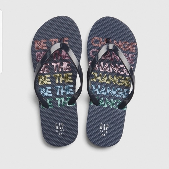 GAP Kids Be The Change Flip Flops NWT - Picture 1 of 2